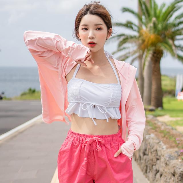 ラッシュガード