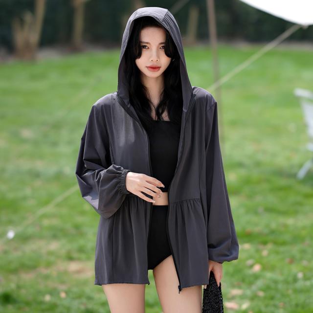 ラッシュガード