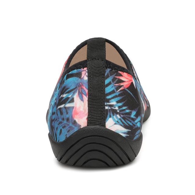 マリンシューズ