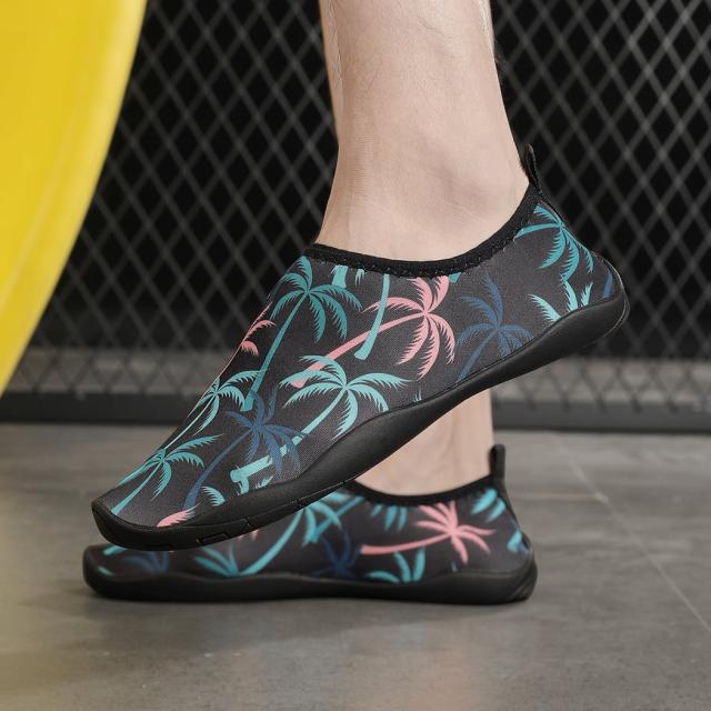 マリンシューズ