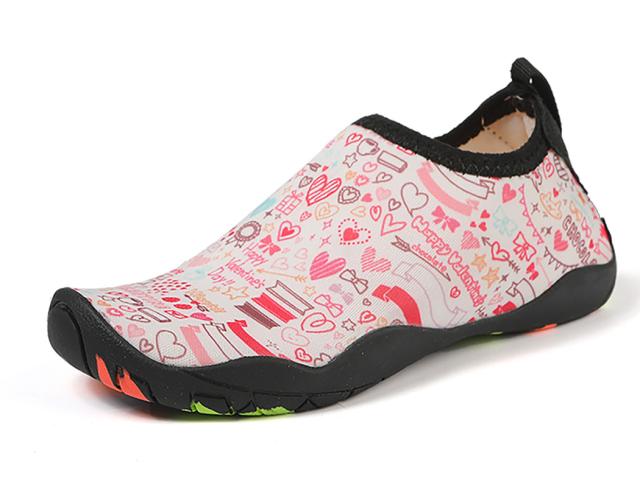 マリンシューズ