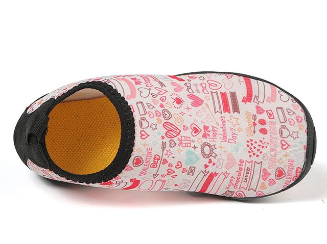 マリンシューズ