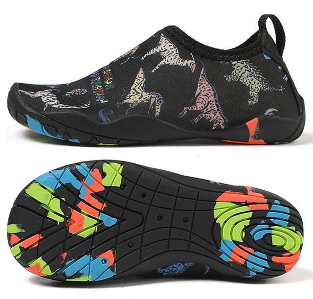 マリンシューズ