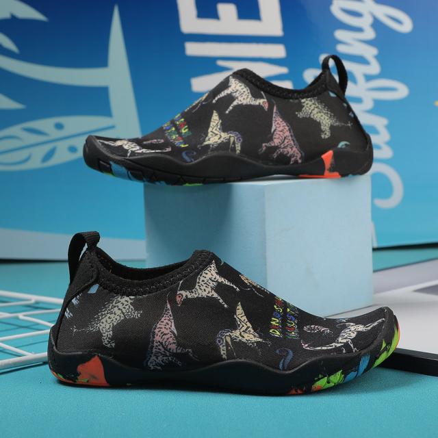 マリンシューズ