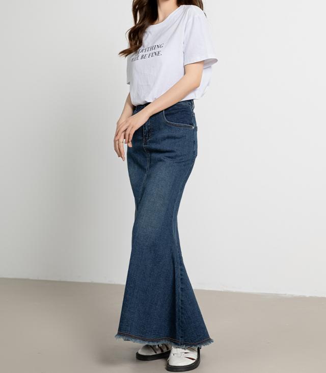 デニムスカート