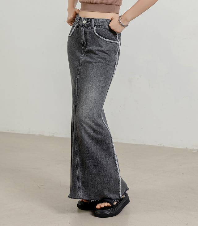 デニムスカート