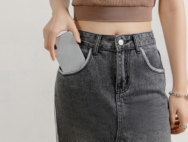 デニムスカート