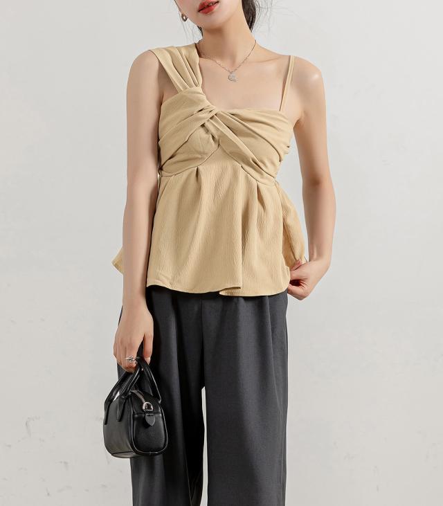 ペプラムキャミ