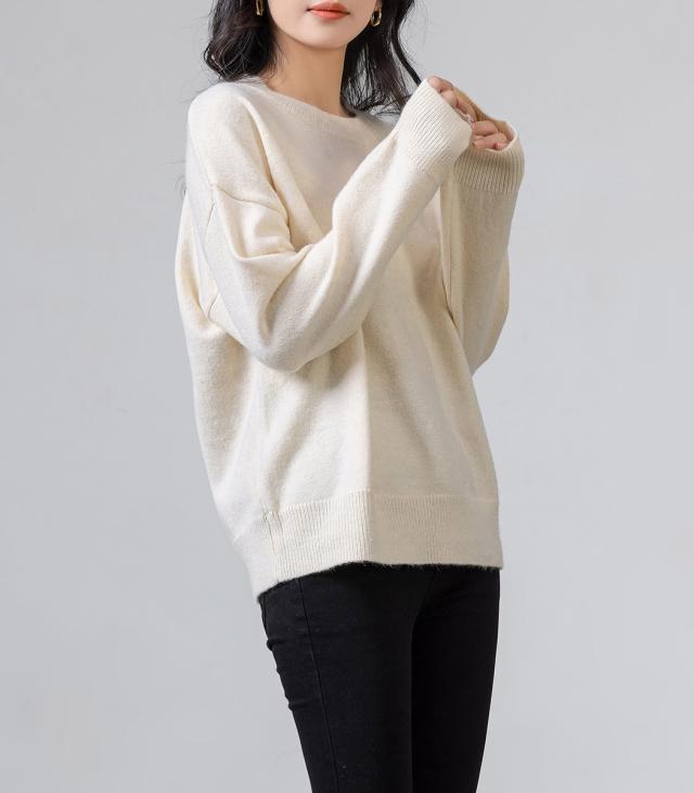 ニットセーター