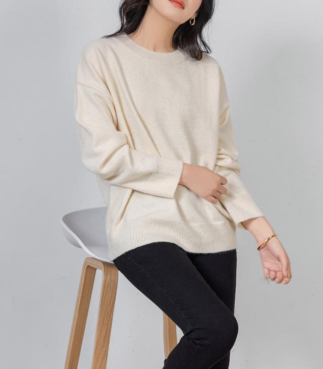 ニットセーター