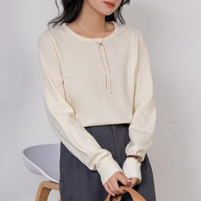 ニットセーター