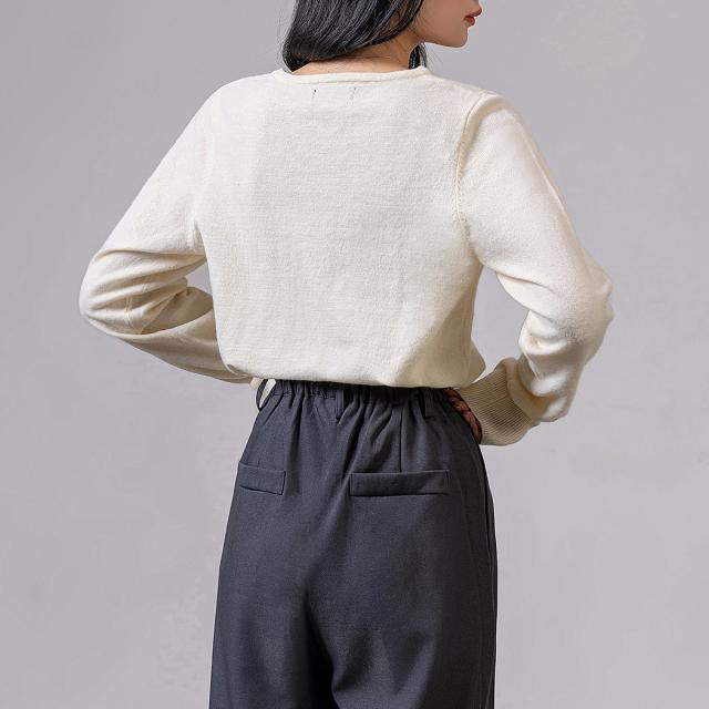 ニットセーター