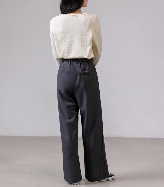 ニットセーター