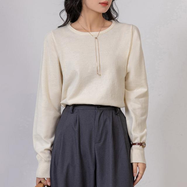 ニットセーター