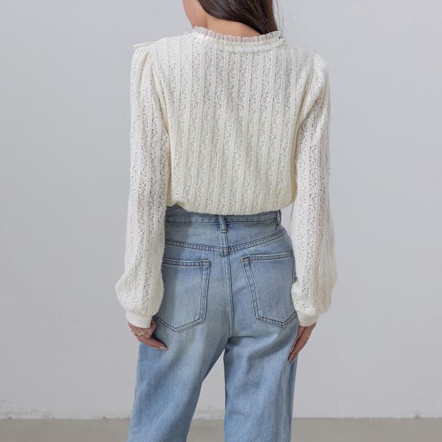 レースブラウス