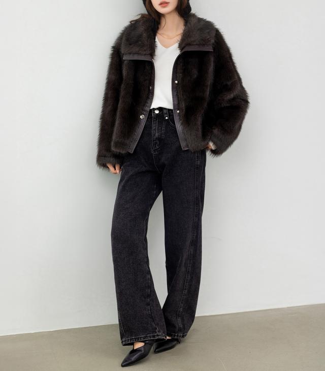 ニットトップス