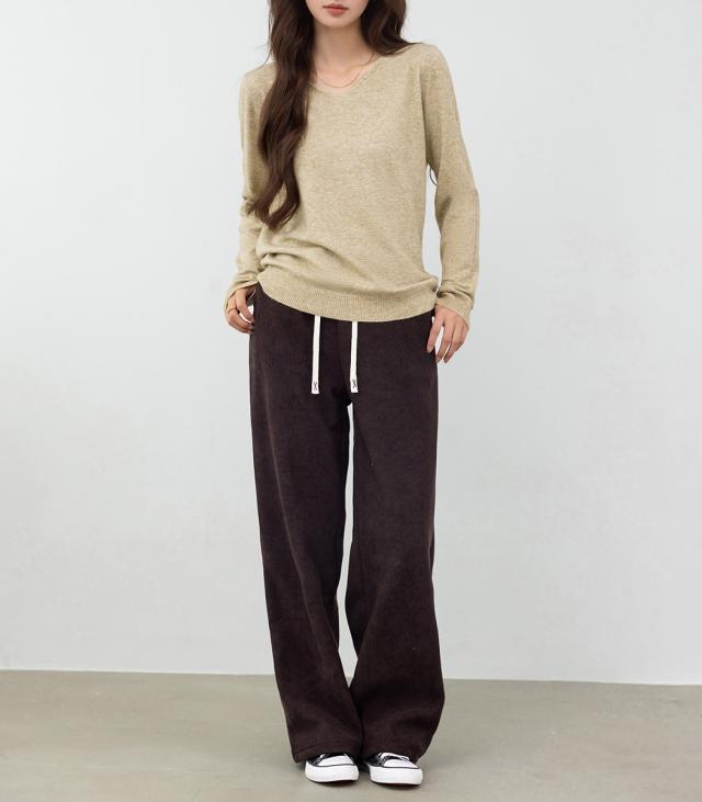 ニットトップス