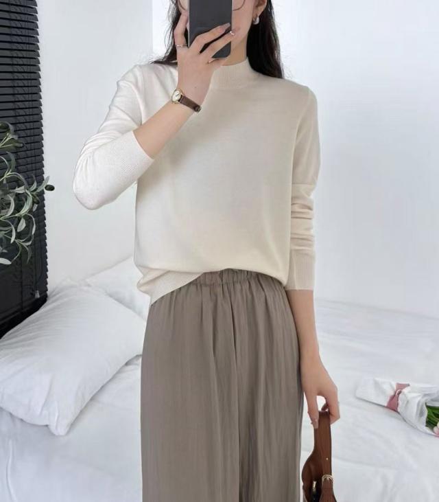 ニットトップス