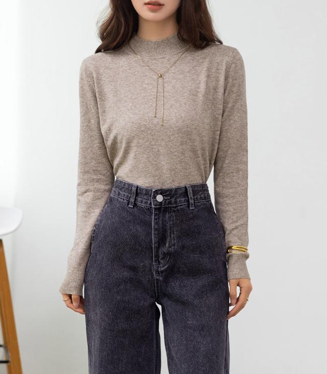 ニットトップス