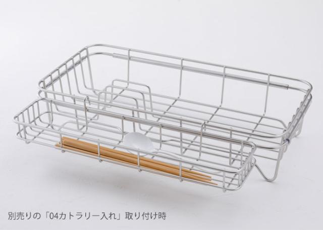 水に強くさびにくい18-8ステンレスを使用,表面は上品な光沢があるブラスト加工