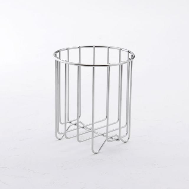 水に強くさびにくい18-8ステンレスを使用したシンクバスケット