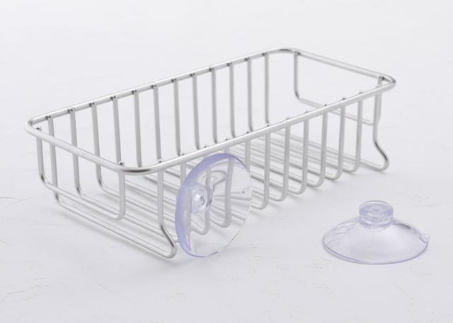 水に強くさびにくい18-8ステンレスを使用したスポンジ入れ