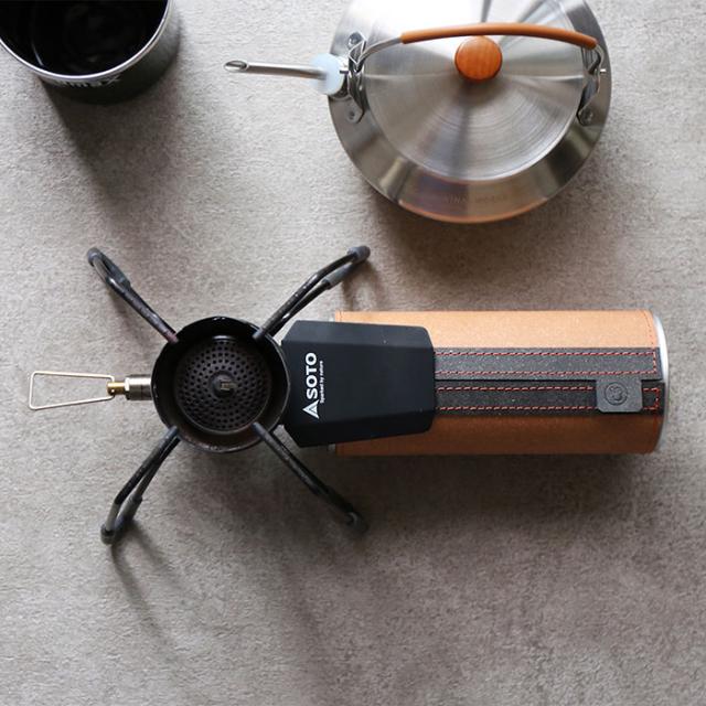 ボンデッドレザーで作られたCB缶(カセットボンベ)用のカバー