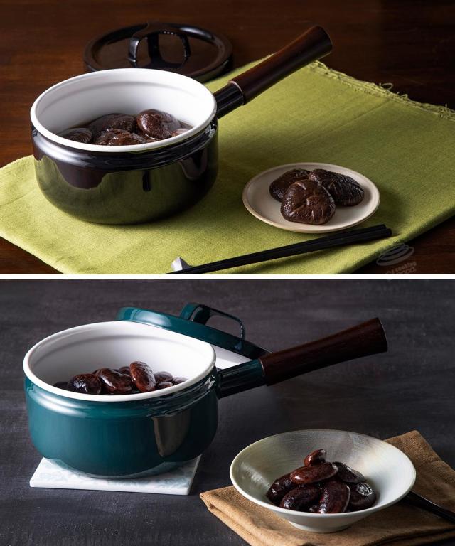 ハンドルの木は本体の鉄色に合わせた落ち着きのあるダークブラウンを採用し、上質な印象の仕上がり