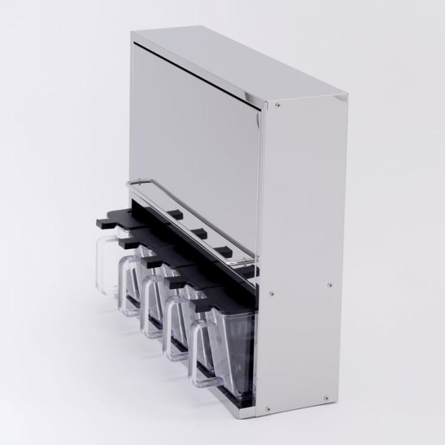 カバーを閉じれば水ハネや油汚れも防ぎ、見た目もスッキリ