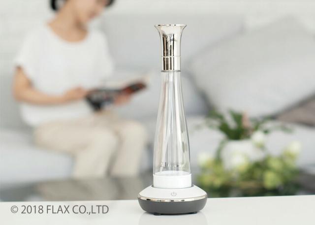 次亜塩素酸水の生成性能をコンパクトなスプレーボトルに収めた新しいサニタリーツール