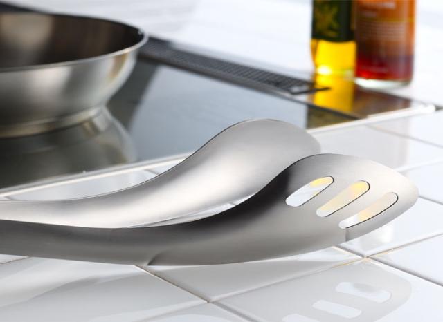 逆さに置けばテーブルが汚れない