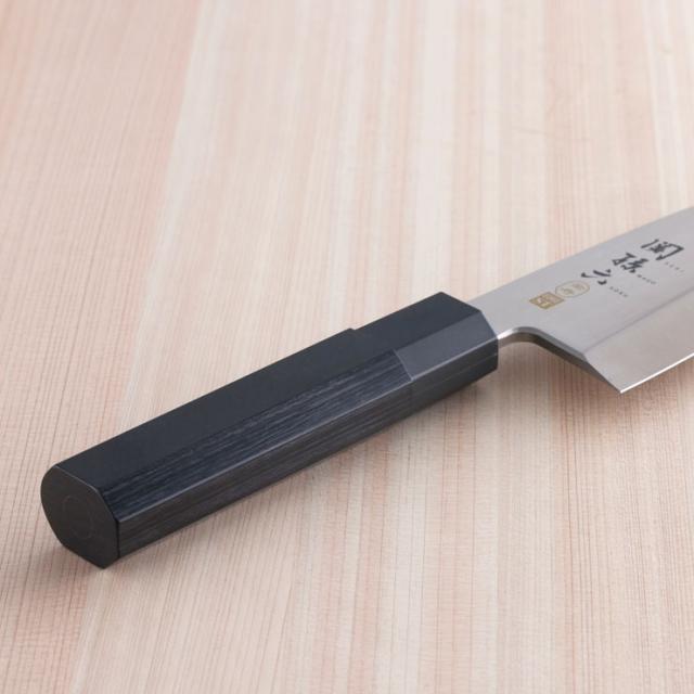 フィット感の高い、天然木の積層強化木八角ハンドル