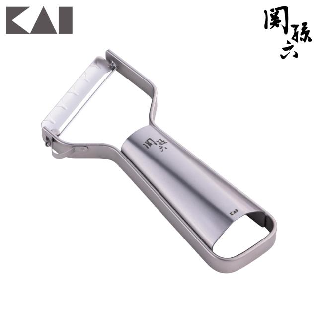 切れ味の良さに徹底的にこだわった関孫六オールステンレス製のピーラー