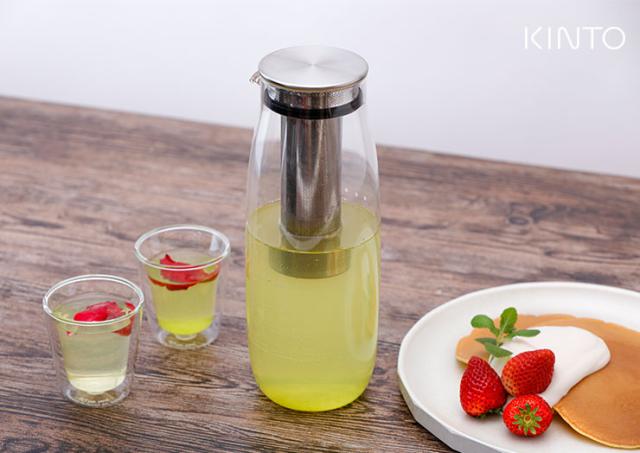 水出しのアイスティーを手軽に作ることができるカラフェ