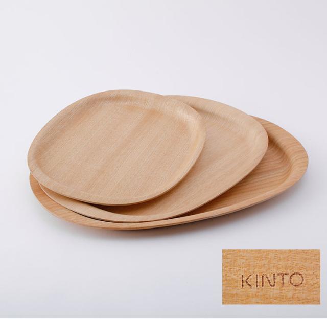 裏面には「KINTO」のロゴが彫られています