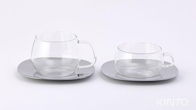 UNITEAのカップ&ソーサー ステンレスは350ml、230mlの2サイズ