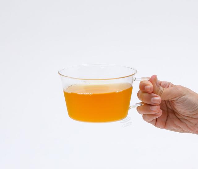 ハンドルの角度は、手に負担がかからないように考慮されたハンドル