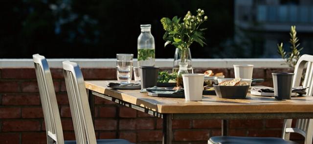 テラスや公園など身近な外での食事を気軽に愉しむためのテーブルウェア