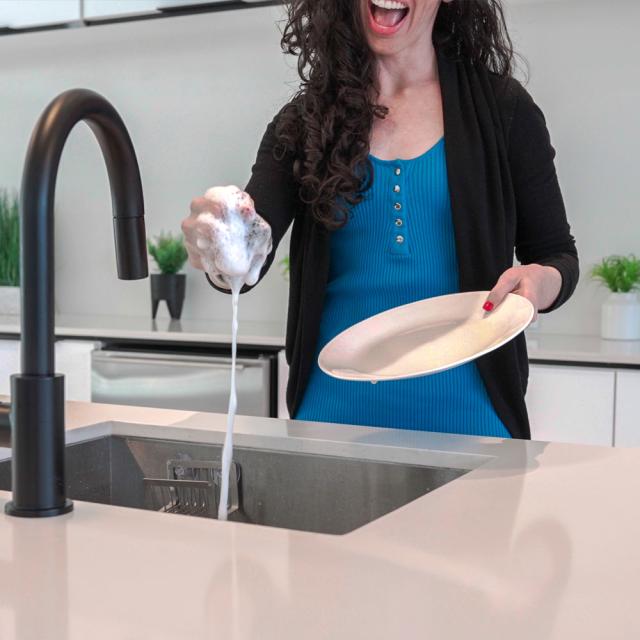 キッチン用途以外のお風呂掃除等色々な場所で使えます