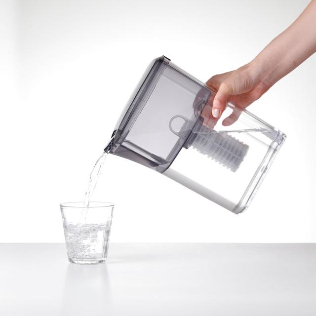 コンパクトでスタイリッシュなデザインでありながら、パワフルな浄水能力