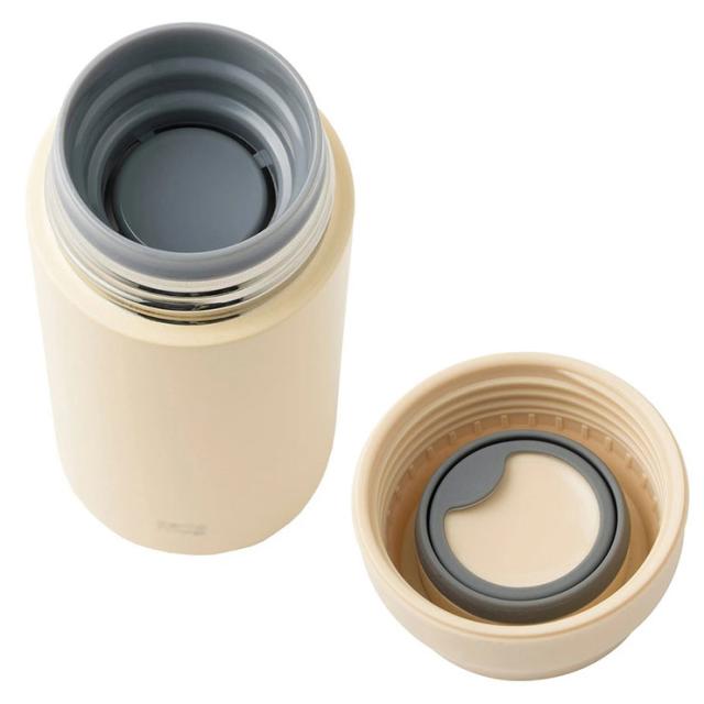 真空二重構造により優れた保温保冷効果を発揮