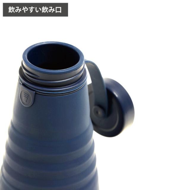 厚めに作られている底部分を持てば、熱い飲み物でも安心して持てます