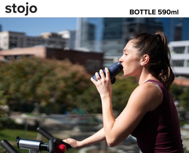 500mlのペットボトル以上のサイズ、590ml(20オンス)の大容量ボトル