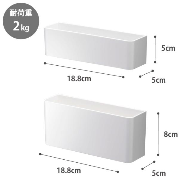 下ホルダーは仕切りを利用して折り畳み傘を収納可能