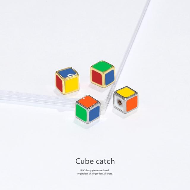 軟骨ピアスパーツ