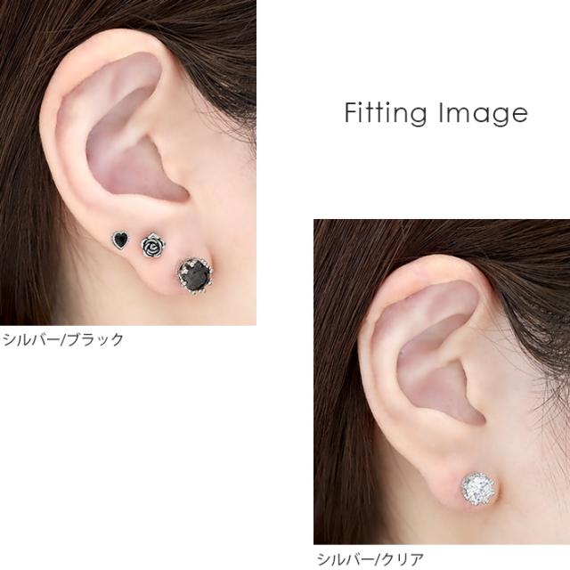 繊細な模様のクラウンが