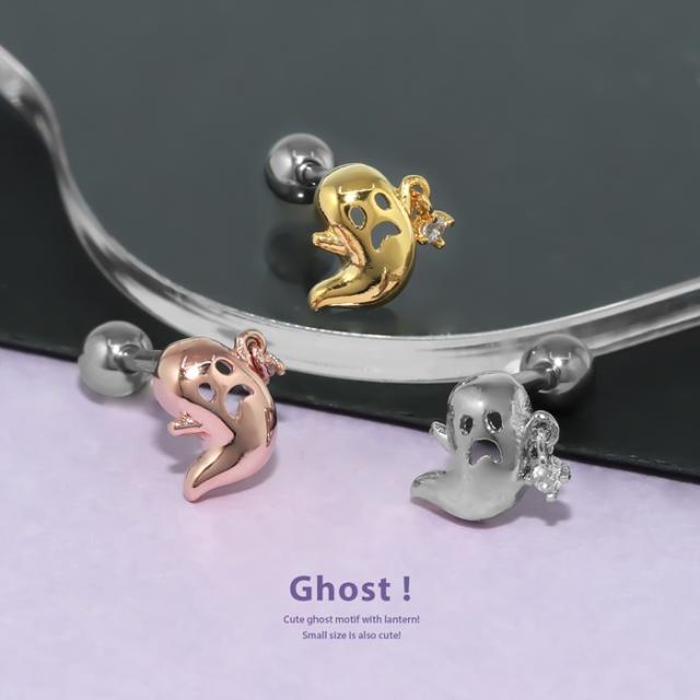 キュートな軟骨ピアス 