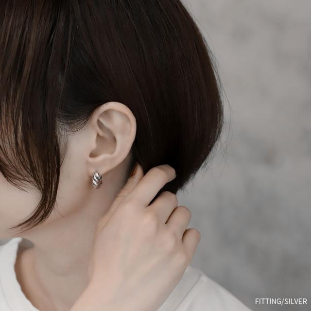 金属アレルギー対応