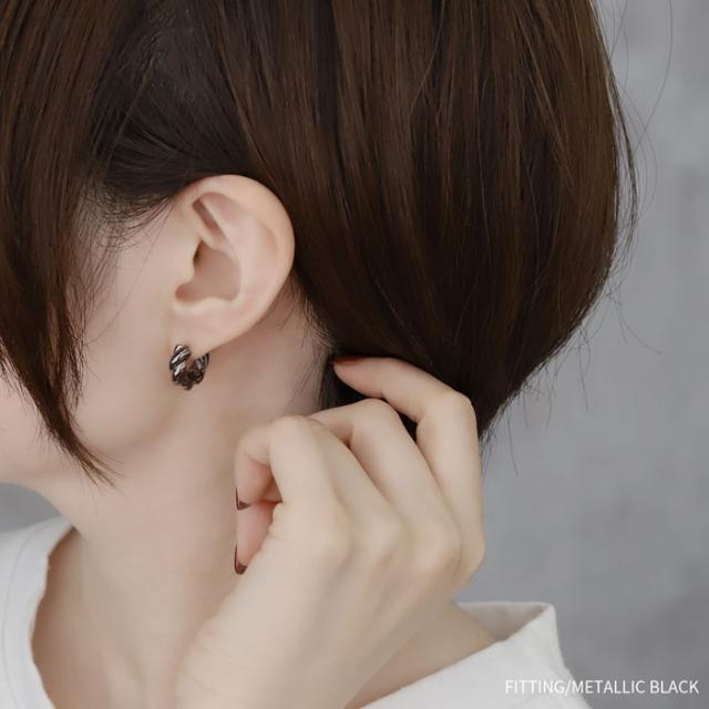 シルバー メタリックブラック