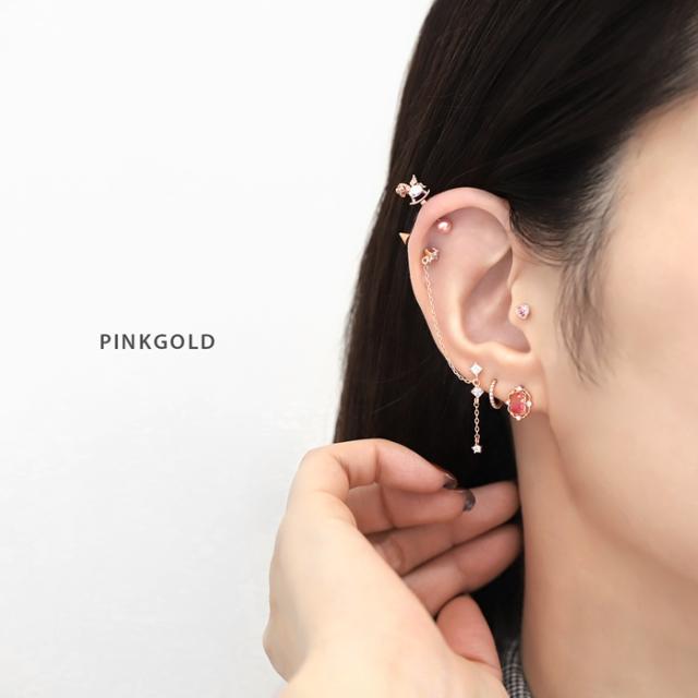 シンプルコーデに